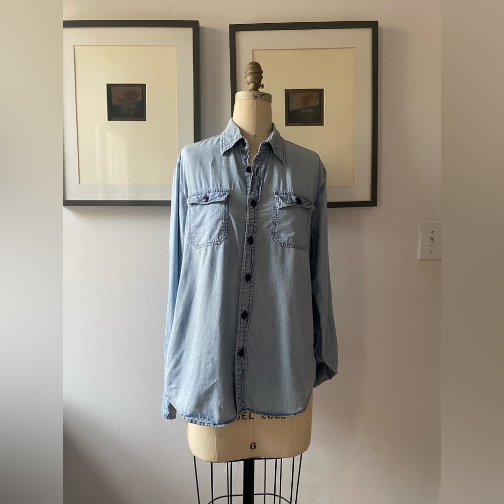 L.L. Bean Chambray Shirt | Men’s Medium